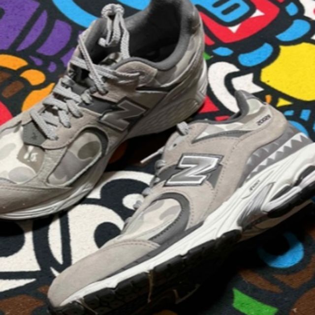 ひし型 APE BAPE KAWS New Balance 2002R 27.5cm - 通販 - ipops.pe