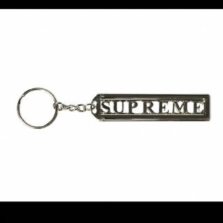 シュプリーム(Supreme)のSupreme Slide Keychain Silver(キーホルダー)