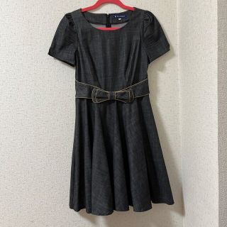 エムズグレイシー(M'S GRACY)の【トシ様専用】 エムズグレイシー ワンピース デニム　リボン 半袖(ひざ丈ワンピース)