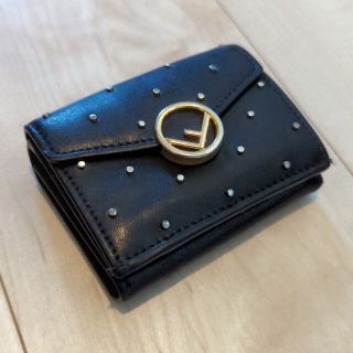 フェンディ(FENDI)のFENDI　三つ折り財布　日本未入荷(財布)