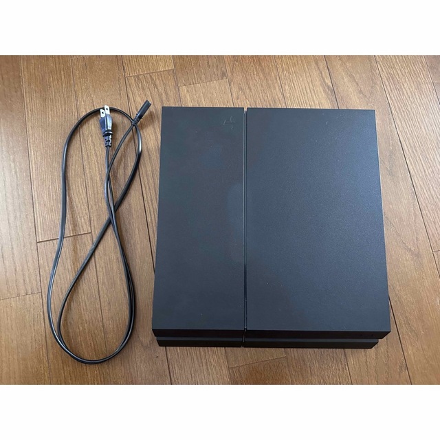 PlayStation4(プレイステーション4)のSONY PlayStation 4 ブラック 500GB エンタメ/ホビーのゲームソフト/ゲーム機本体(家庭用ゲーム機本体)の商品写真