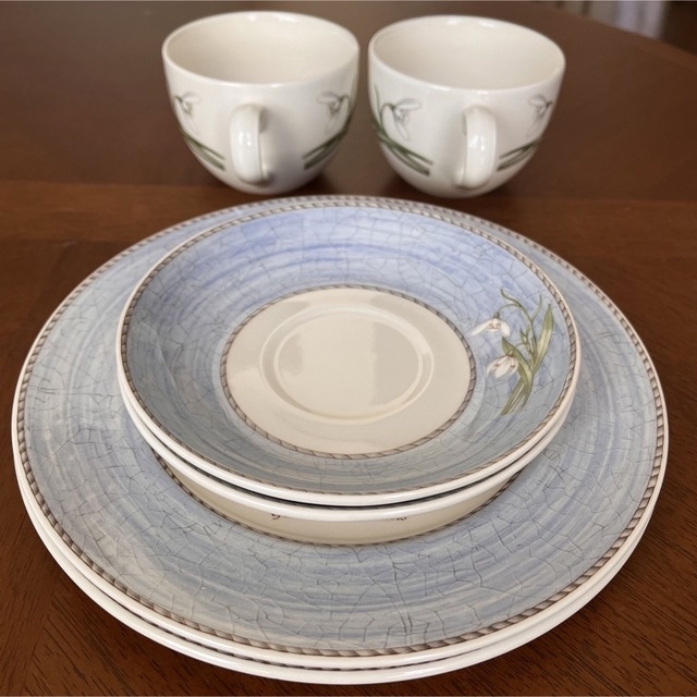 WEDGWOOD(ウェッジウッド)の【未使用美品】ウェッジウッド★スノードロップ★トリオ　ペア インテリア/住まい/日用品のキッチン/食器(食器)の商品写真