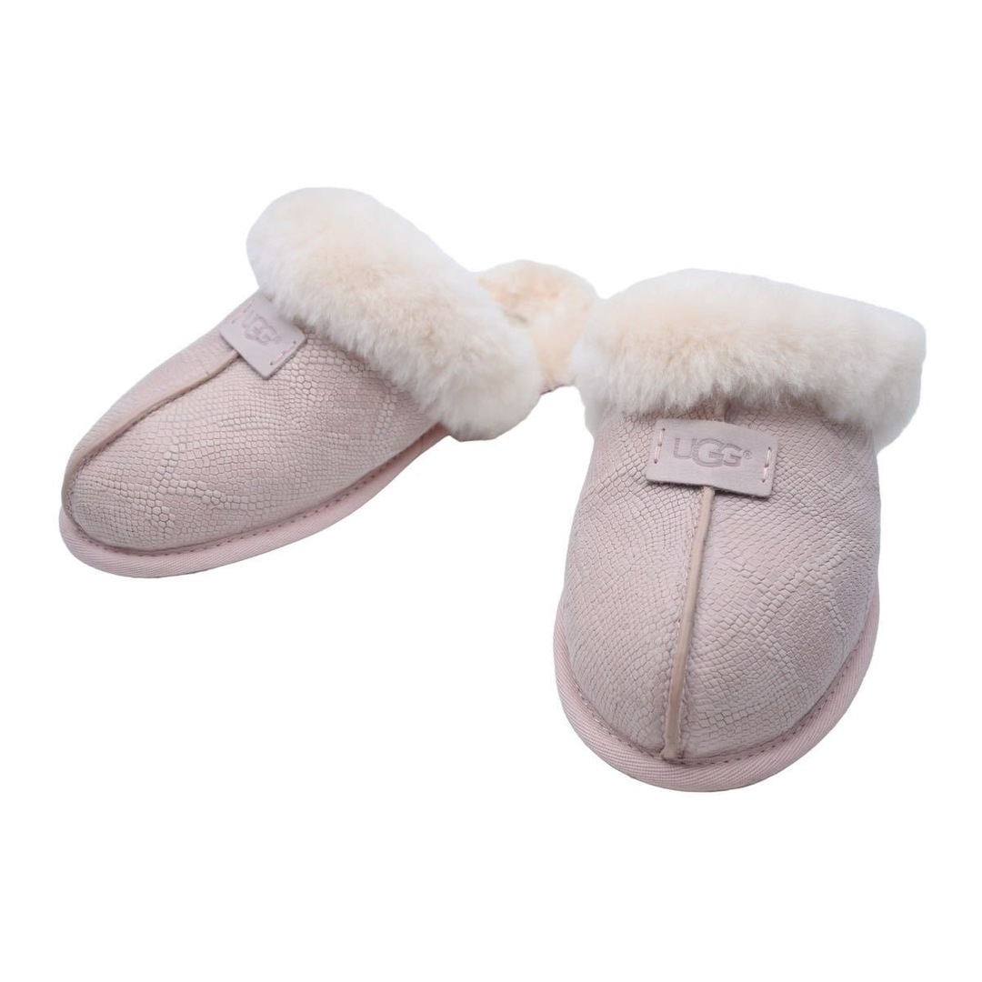 UGG - 新品未使用 UGG アグ サンダル UGG Scuffette II スネーク