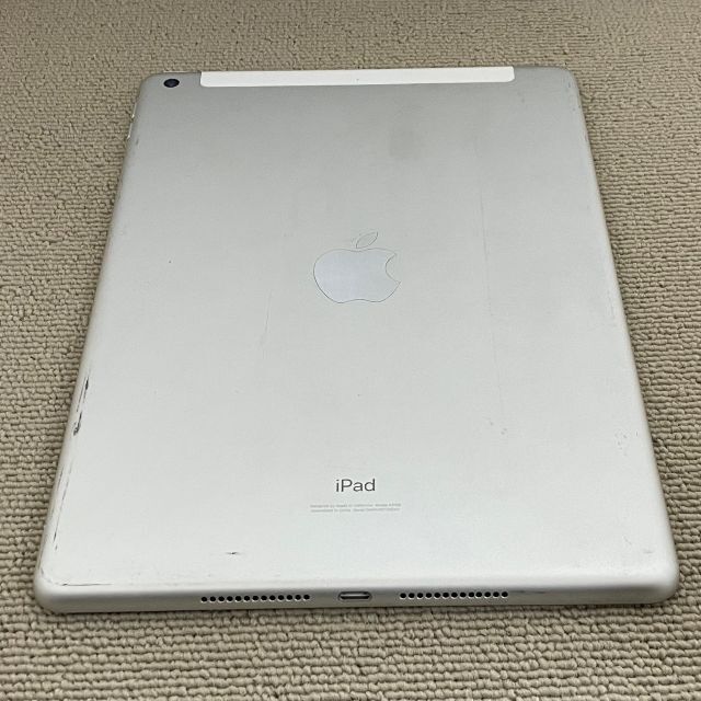 部品取り専用 ジャンク品 iPad 第7世代 32GB スマホ/家電/カメラのPC/タブレット(タブレット)の商品写真