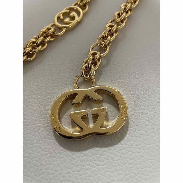 GUCCIチェーンベルト 【最安値】 www.toyotec.com