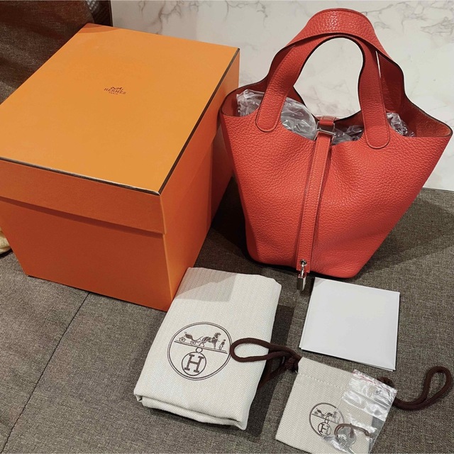 HERMES  エルメス　ピコタンロックpm  オレンジ系ピコタンロックpm