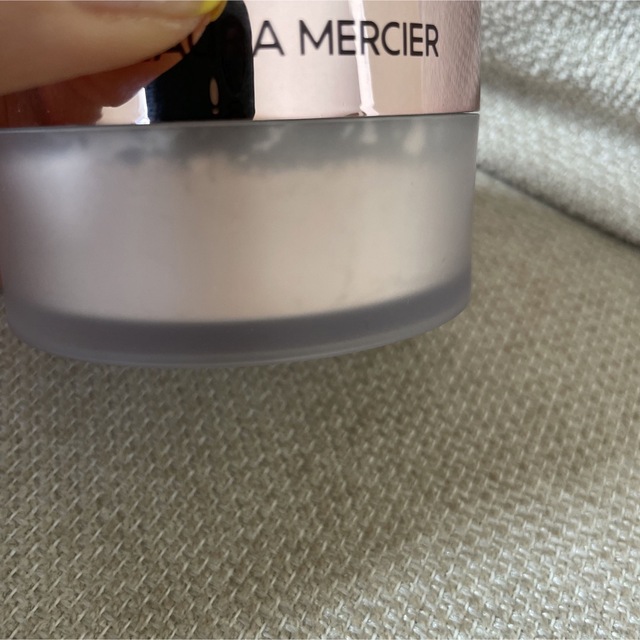 laura mercier(ローラメルシエ)のローラメルシエ　トーンアップローズ コスメ/美容のベースメイク/化粧品(フェイスパウダー)の商品写真