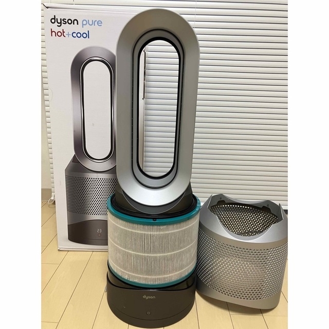 Dyson(ダイソン)のDyson pure hot&cool 空気清浄機能付ファンヒーター スマホ/家電/カメラの冷暖房/空調(ファンヒーター)の商品写真