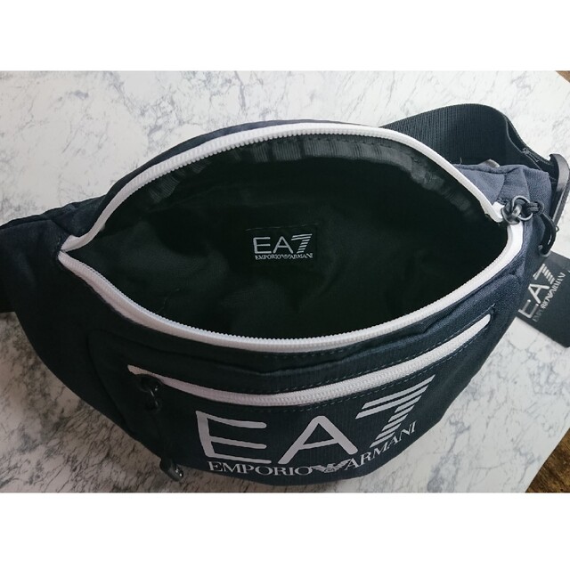 EMPORIO ARMANI EA7(エンポリオアルマーニイーエーセブン)の【新品未使用】EA7 エンポリオアルマーニ イーエーセブン ボディバック メンズのバッグ(ボディーバッグ)の商品写真