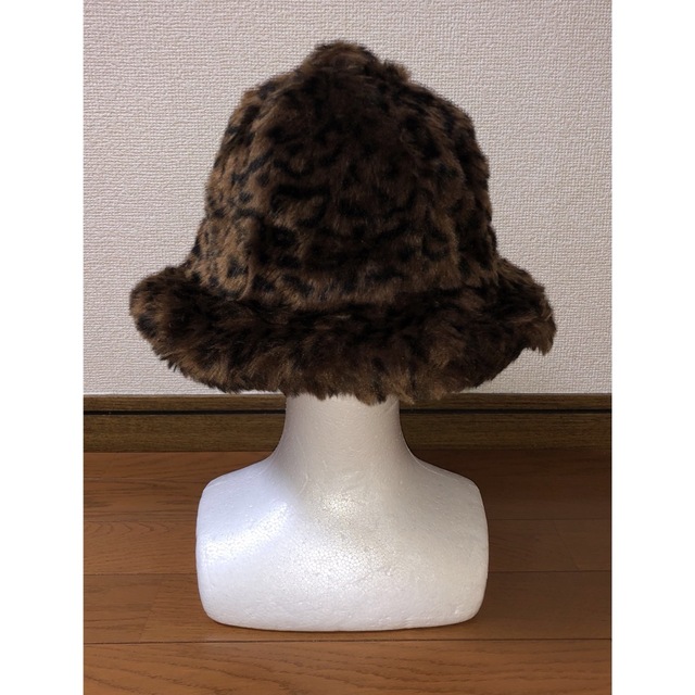 KANGOL(カンゴール)のM 美品 KANGOL Faux Fur Casual バケットハット ヒョウ柄 レディースの帽子(ハット)の商品写真