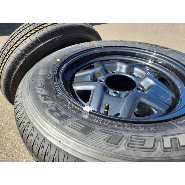 送料込み新車外し未使用ジムニー純正タイヤホイールセット4本 - タイヤ