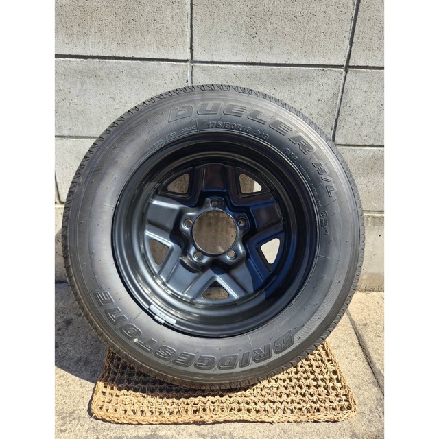 送料込み新車外し未使用ジムニー純正タイヤホイールセット4本 - タイヤ