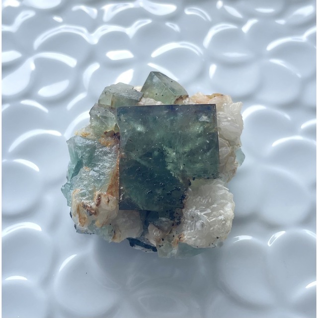 モロッコ エルハマン産 フローライト 蛍石 ① 鉱物標本 原石 | www