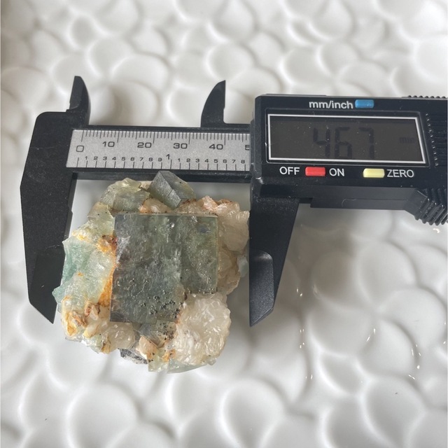 モロッコ エルハマン産 フローライト 蛍石 ① 鉱物標本 原石 | www