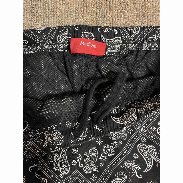 Supreme - Supreme bandana track pants paisley の通販 by 5656's ...