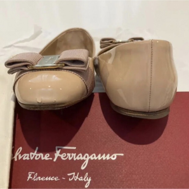 Salvatore Ferragamo(サルヴァトーレフェラガモ)のフェラガモ★パンプス レディースの靴/シューズ(ハイヒール/パンプス)の商品写真