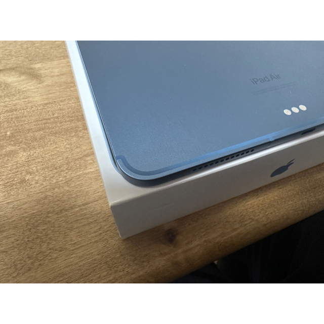 iPad(アイパッド)のiPad Air5 Wi-Fi + Cellular スマホ/家電/カメラのPC/タブレット(タブレット)の商品写真