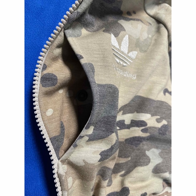 adidas - 【adidas】スノーボードパーカー 迷彩 カモフラ柄の adidas - 【adidas】スノーボードパーカー 迷彩 カモフラ柄の
