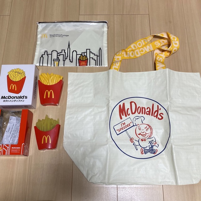 Manhattan Portage(マンハッタンポーテージ)のマクドナルド　マック　福袋　マンハッタンポーテージ　セット　扇風機 エンタメ/ホビーのコレクション(ノベルティグッズ)の商品写真