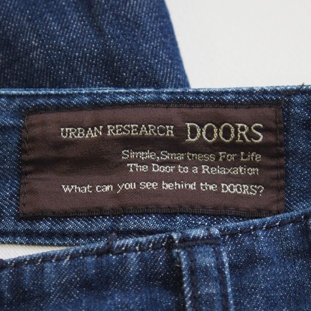 URBAN RESEARCH DOORS(アーバンリサーチドアーズ)のURBAN RESEARCH DOORS デニムワイドパンツ★アーバンリサーチ レディースのパンツ(デニム/ジーンズ)の商品写真