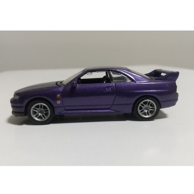 1/64　ニッサン　R33 スカイラインGTR ミニカー エンタメ/ホビーのおもちゃ/ぬいぐるみ(ミニカー)の商品写真