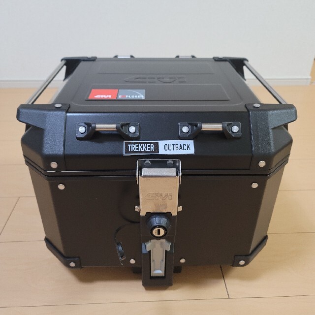 GIVI TREKKER OUTBACK OBKN42B 最新の激安 48.0%OFF vnssct.com