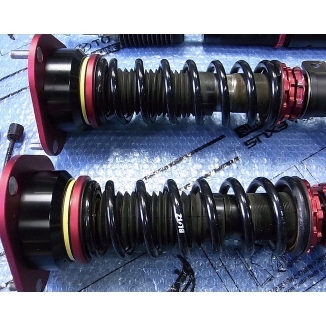 50プリウスBLITZ DAMPER ZZ-R 車高調シャコタンおすすめ | jarussi.com.br