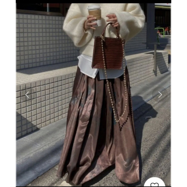 Ameri VINTAGE(アメリヴィンテージ)のAMERI　ELLA CIRCULAR SKIRT レディースのスカート(ロングスカート)の商品写真