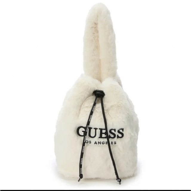 GUESS(ゲス)の[GUESS] FAUX Fur Bucket Bag ホワイト レディースのバッグ(トートバッグ)の商品写真