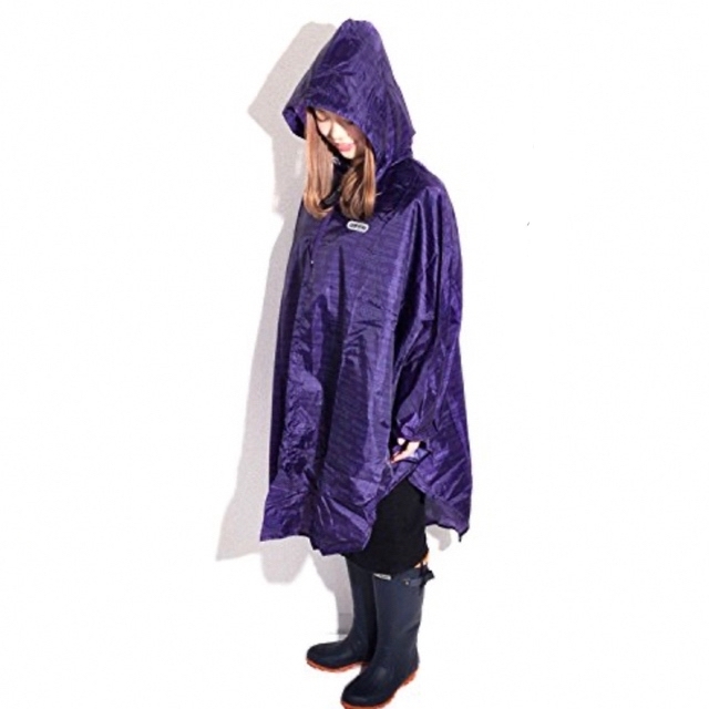 OUTDOOR PRODUCTS(アウトドアプロダクツ)のOUTDOOR RAIN PONCHO 未使用 レディースのファッション小物(レインコート)の商品写真