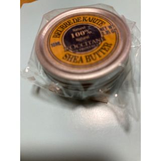 ロクシタン(L'OCCITANE)のロクシタン　シアバター10ml  保湿　リップクリーム(リップケア/リップクリーム)