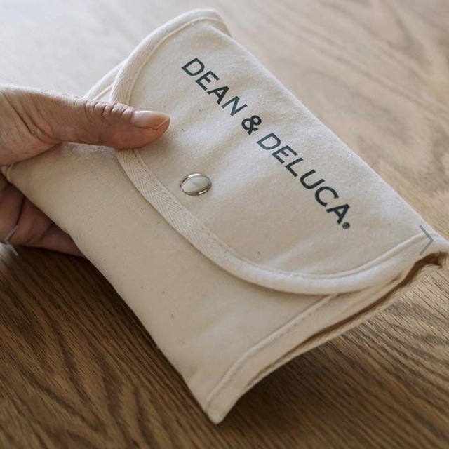 DEAN & DELUCA(ディーンアンドデルーカ)のDEAN & DELUCA ショッピングバッグ　ナチュラル   レディースのバッグ(エコバッグ)の商品写真
