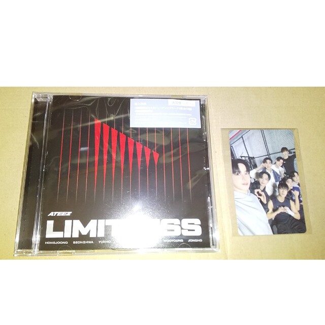 ATEEZ(エイティーズ)のATEEZ 全メンバー集合トレカ Limitless 通常盤 エンタメ/ホビーのCD(ポップス/ロック(邦楽))の商品写真