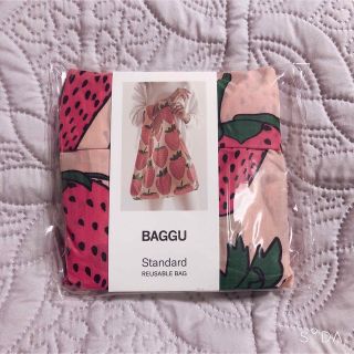 バグゥ(BAGGU)のBAGGU スタンダード ストロベリー(エコバッグ)