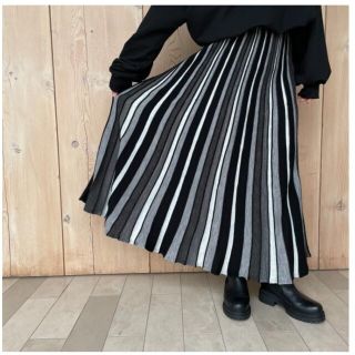 CAROLINA GLASER(シルバー/銀色系)のフリマアイテム一覧 CAROLINA GLASER(シルバー/銀色系)のフリマアイテム一覧