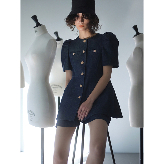 【美品】CELFORD(セルフォード) ハイウエストショートパンツ-