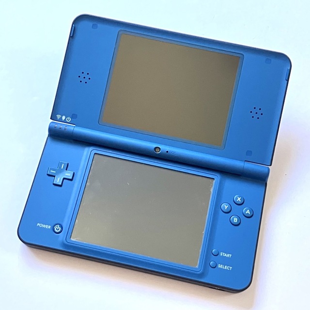 Nintendo 3DS DSi 本体 ソフト５本セット