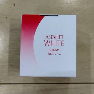 アスタリフト(ASTALIFT)のアスタリフト ホワイトクリーム（美白クリーム）30g 本体(フェイスクリーム)