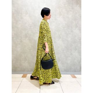 未使用 Ballsey クラウドフラワープリント ティアードワンピース