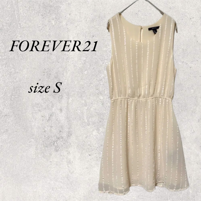 FOREVER 21  ワンピース　Sサイズ