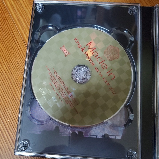 King & Prince(キングアンドプリンス)のKing&Prince 〜Made in〜 初回盤DVD　DISC1+特典 エンタメ/ホビーのDVD/ブルーレイ(アイドル)の商品写真