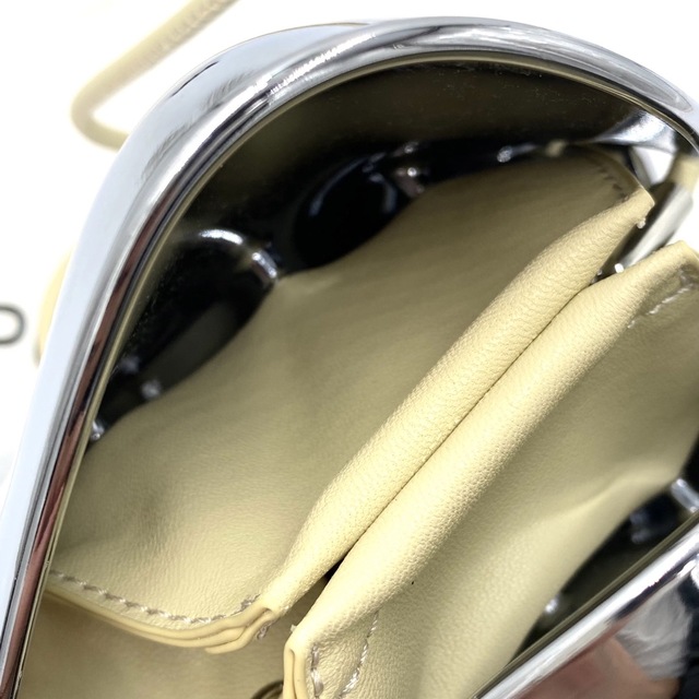 PUBLISHED BY パブリッシュド バイ Oyster ショルダーバッグ
