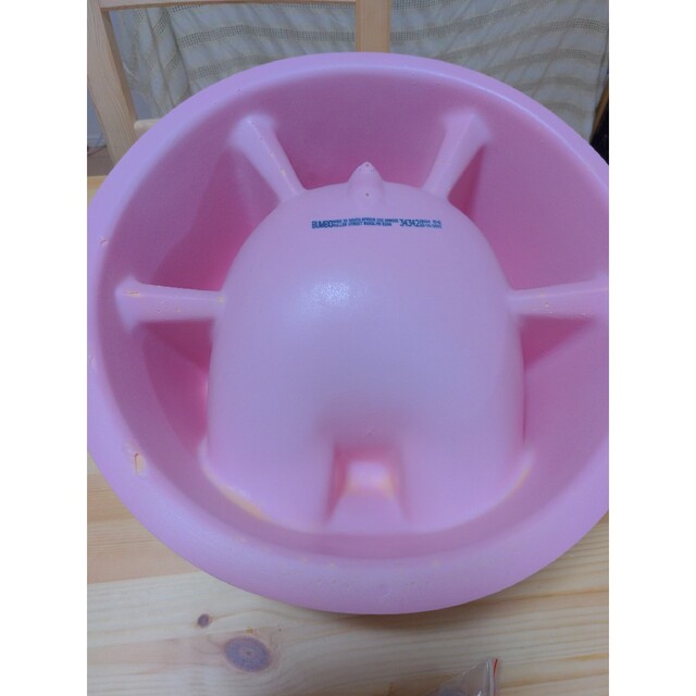 Bumbo(バンボ)のバンボ キッズ/ベビー/マタニティのキッズ/ベビー/マタニティ その他(その他)の商品写真