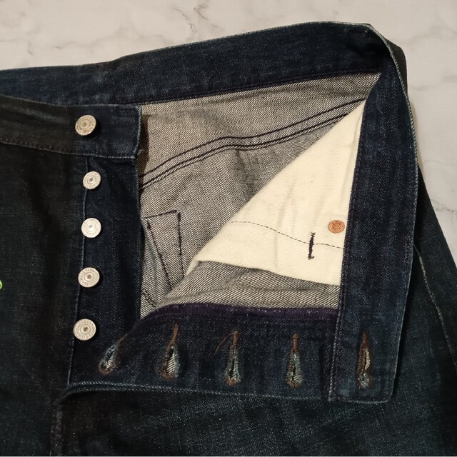 Levi's 501(W34 / 86cm)クロスパッチカスタム 赤耳 満点の 17500円