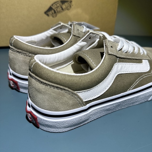 VANS(ヴァンズ)のVANS バンズ V36CF CALM オールドスクール 22.0cm キッズ/ベビー/マタニティのベビー靴/シューズ(~14cm)(スニーカー)の商品写真