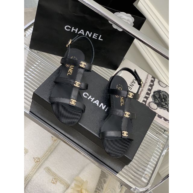 黒 桜古典 ☆大幅値下げ☆【超美品】CHANEL 人気 サンダル ブラック