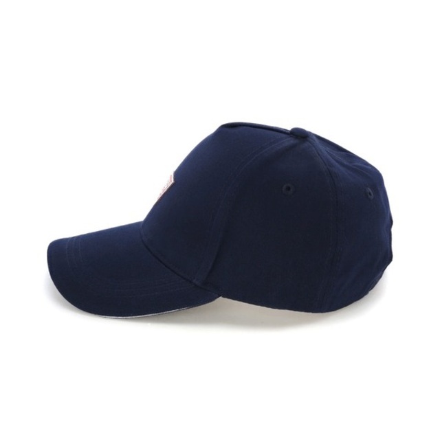 GUESS(ゲス)のGUESS（ゲス）★トライアングルロゴ　 キャップ　ブルー メンズの帽子(キャップ)の商品写真