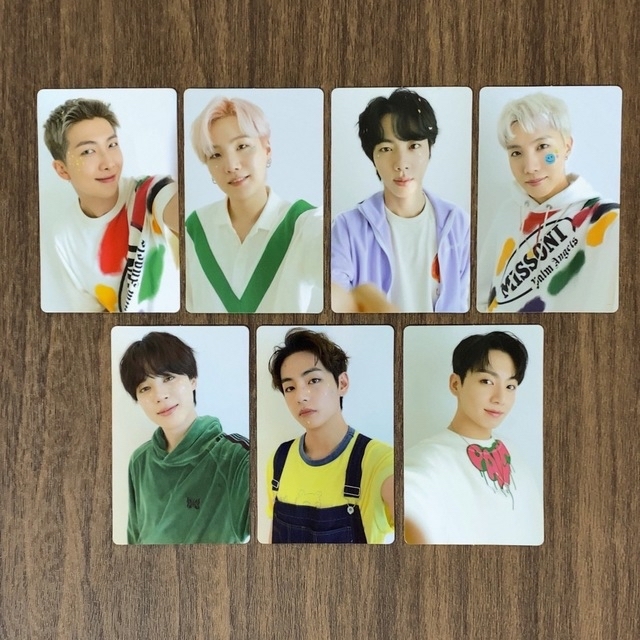 公式 レア BTS FC会報誌 アンケートトレカ V Photocard