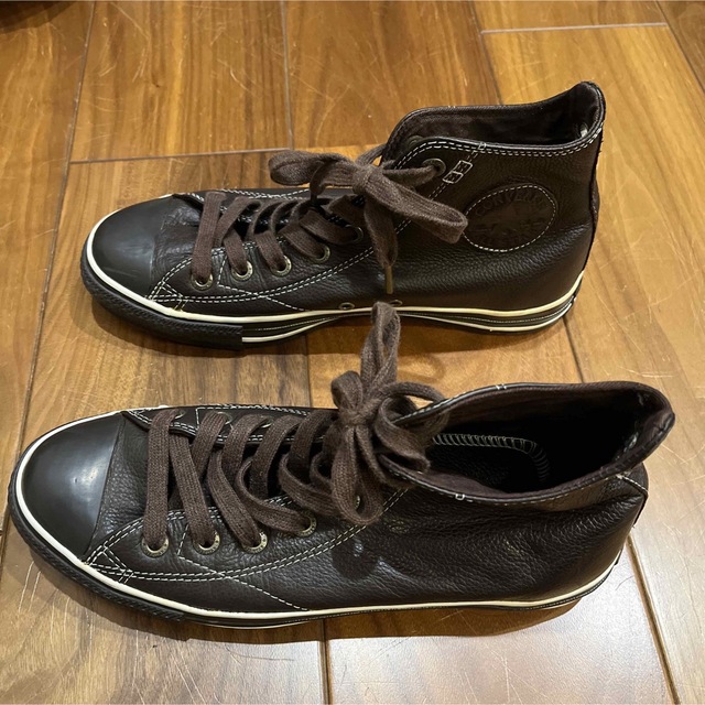 CONVERSE(コンバース)のコンバース　converse レザー　ハイカット メンズの靴/シューズ(スニーカー)の商品写真