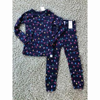 ベビーギャップ(babyGAP)のギャップ　パジャマ　未使用　100㎝(パジャマ)